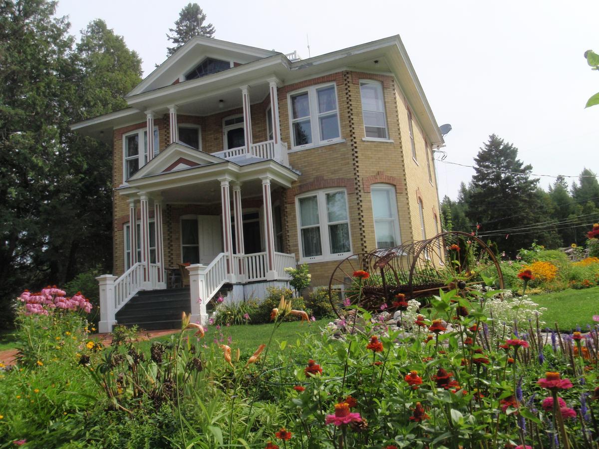 Auberge Taylor Manor Saint-Georges Dış mekan fotoğraf