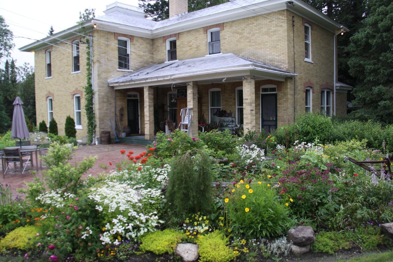 Auberge Taylor Manor Saint-Georges Dış mekan fotoğraf